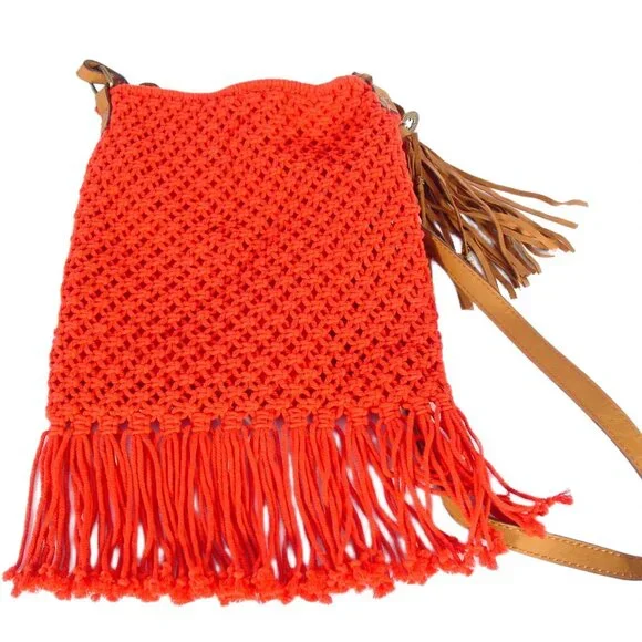 LUCKY BRAND Red Macrame Fringe Crossbody Bag - Picture 4 of 6